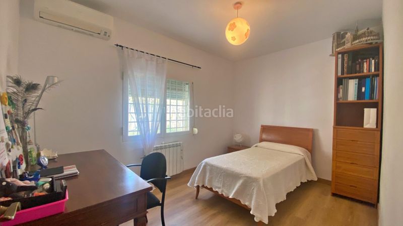 Foto 4009bcf3-9f08-413e-b740-22b27d81e141. Xalet amb aparcament piscina a Playa Muchavista Campello (el)