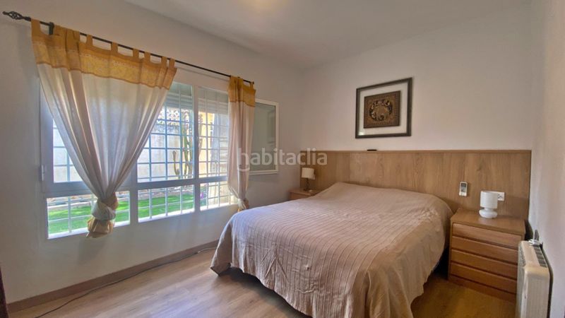 Foto a3dd0078-422f-41d8-b5bb-8277575eb341. Xalet amb aparcament piscina a Playa Muchavista Campello (el)