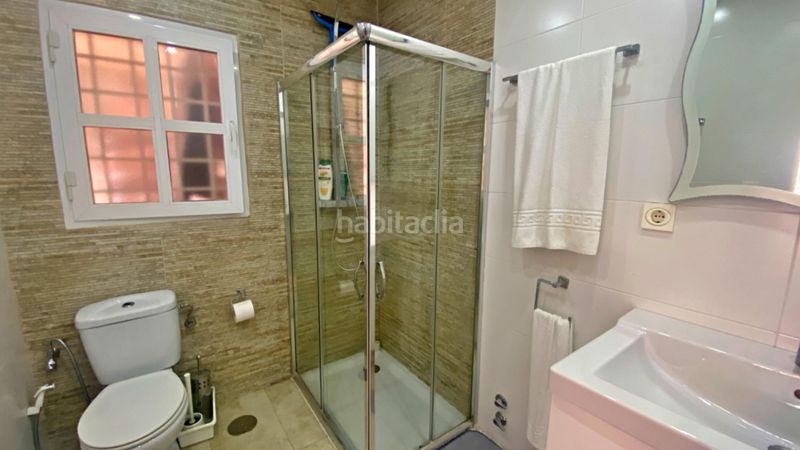 Foto c739ae5b-6551-4366-94a8-2bbb0493d9d5. Xalet amb aparcament piscina a Playa Muchavista Campello (el)