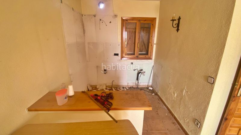 Foto 2ef02afd-bd4c-4de8-8573-72685f7bab86. Casa adossada amb aparcament a Totana