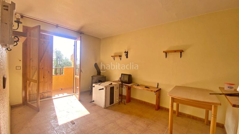 Foto 681b495a-60b6-44e9-917b-4afc11ceee83. Casa adossada amb aparcament a Totana