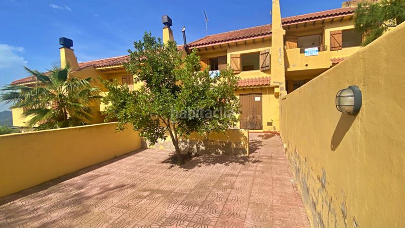 Foto 9ab60306-7728-4c5d-a9ad-f5b64285872a. Casa adossada amb aparcament a Totana