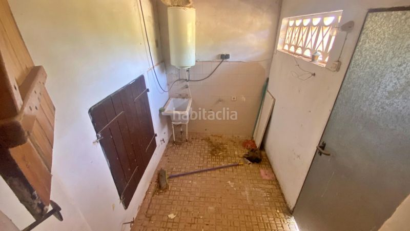 Foto d805fbcb-e5d1-4d2b-892e-cbc9c0a25caf. Casa adossada amb aparcament a Totana