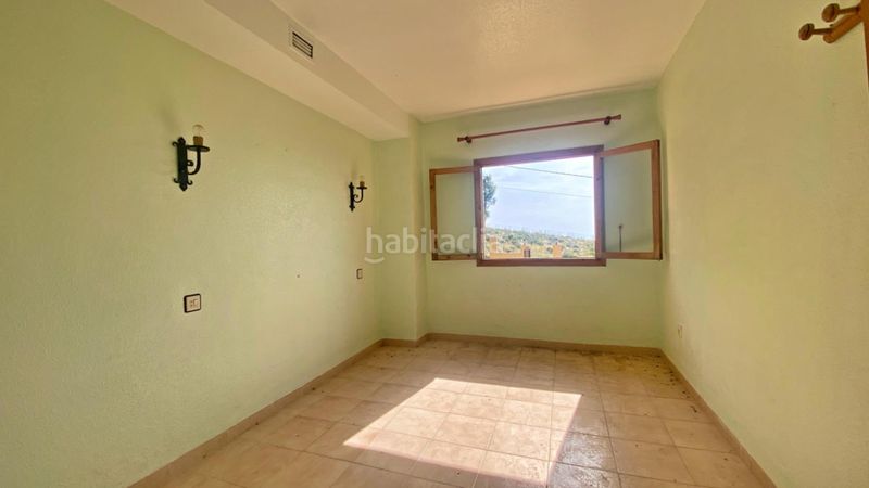 Foto ffb43a73-57ac-428d-a11d-ae1fdedefe76. Casa adossada amb aparcament a Totana