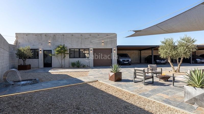 Foto 4ad707f1-bd42-4457-b3a0-3fe5cde98d6d. Local comercial a Totana