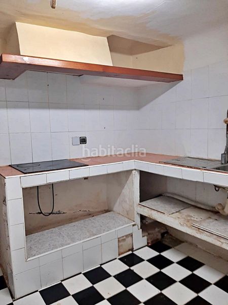 Foto 5c6a938f-afa0-434b-8723-8250b8e06946. Casa a Xixona