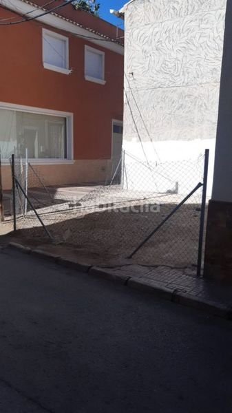 Foto d30e6d4e-c1e6-4108-8648-e461a511e5f3. Terreny residencial a Alguazas