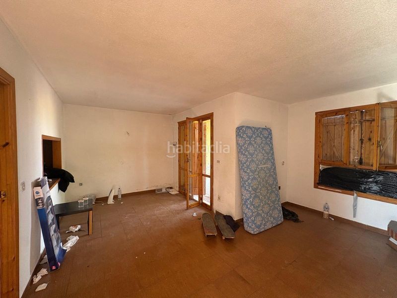 Foto 15dbb68e-b7e9-4cbb-b0a1-75be760b5e82. Casa adossada amb aparcament a Totana