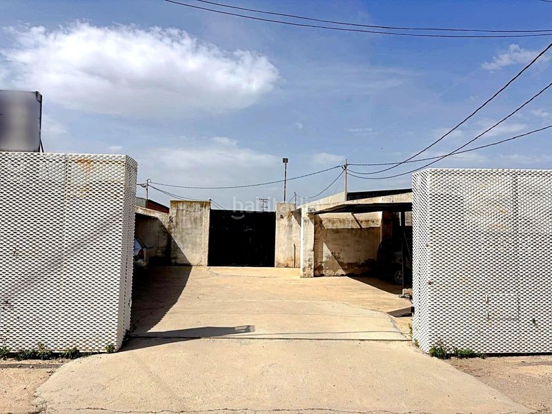Foto 0ef7a5f0-2277-4d5e-8e6e-f86e4fea764b. Local comercial a Totana