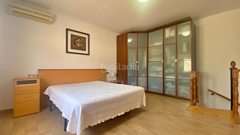 Foto 5fddf03c-1e6b-480a-b28a-43e1b6891900. Xalet amb aparcament piscina a Playa Muchavista Campello (el)