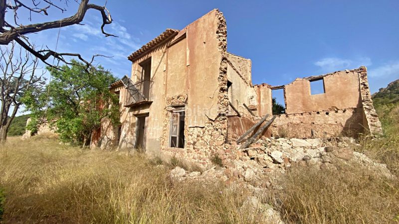 Foto 404c2147-ec09-4ddd-bf94-0f866419f5ba. Masia a Totana