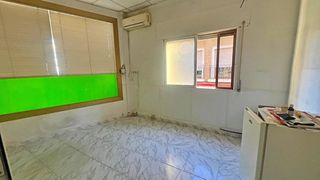 Estudi  Calle de vidal abarca. Ideal para montar tu nuevo negocio