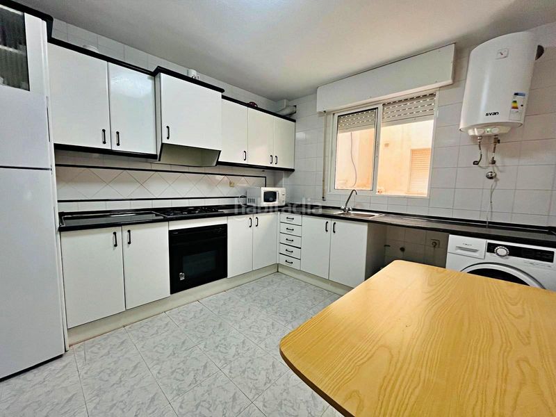 Foto 3a48e008-3dcc-4612-b5fb-78290a9eaa70. Dúplex piso duplex centrico en puerto de mazarron en Mazarrón