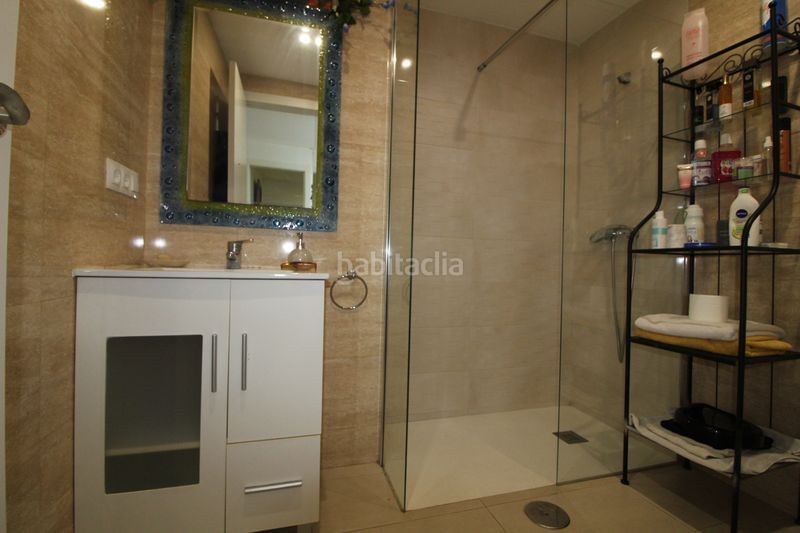 Foto 34c331cb-b5f0-4fe9-9a68-459791eeb5de. Apartament amb aparcament a El Bajondillo Torremolinos