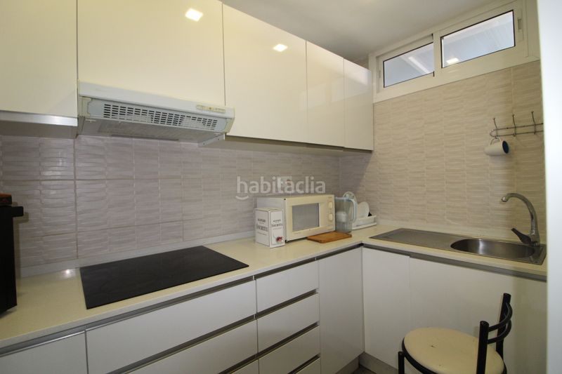 Foto 811cc224-aee4-44ca-9076-41d40872d030. Apartament amb aparcament a El Bajondillo Torremolinos