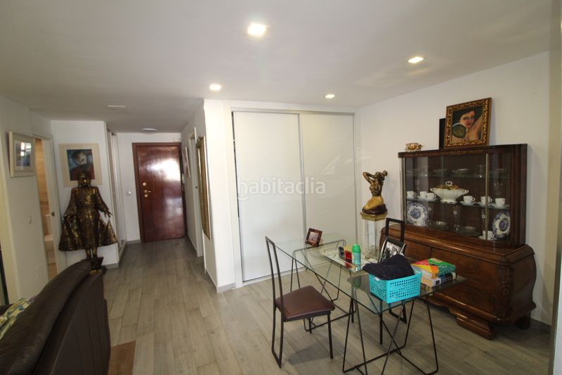 Foto fa19e774-90f0-4838-ab8f-996dcc695794. Apartament amb aparcament a El Bajondillo Torremolinos