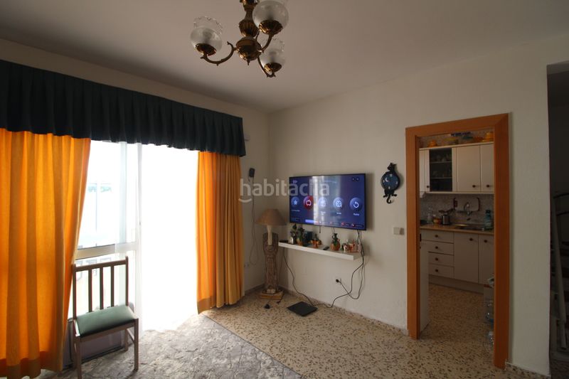 Foto 3ee2d9a6-13d6-40f8-be3f-8cbc18aacb10. Casa adosada grandioso adosado cerca de la playa en Benalmádena