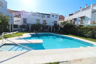 Appartamento in Calle Pepa Guerra Valdenebro 8