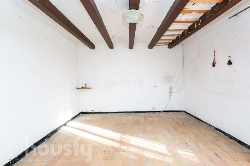 Foto 244128cc-4e7a-496e-a18b-dc92e2f88d20. Masia a sant joan . a Granada (La)