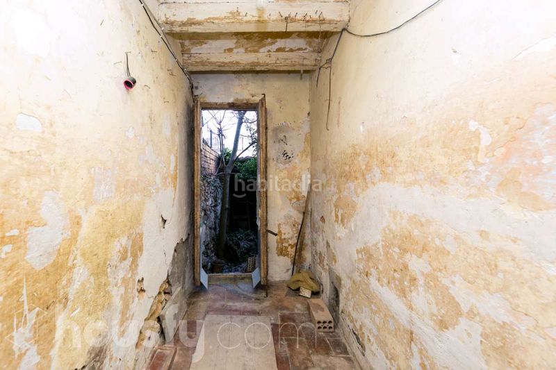 Foto 6bf8f448-99de-4f20-8cde-dc3321072d93. Masia a sant joan . a Granada (La)