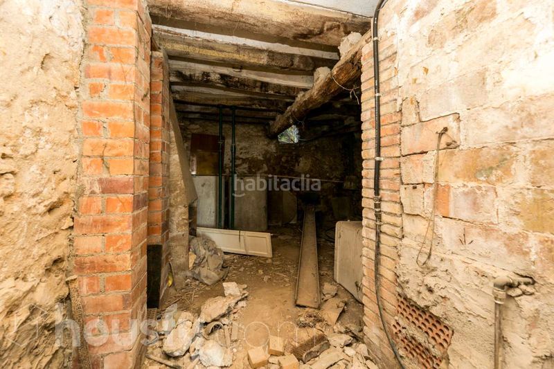 Foto 7df3b0a0-9d8a-44c1-94e9-e7f470fee542. Masia a sant joan . a Granada (La)