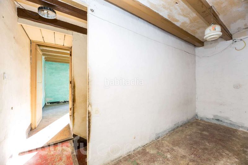 Foto b548d587-5462-4f18-ae38-c8f104420a0b. Masia a sant joan . a Granada (La)