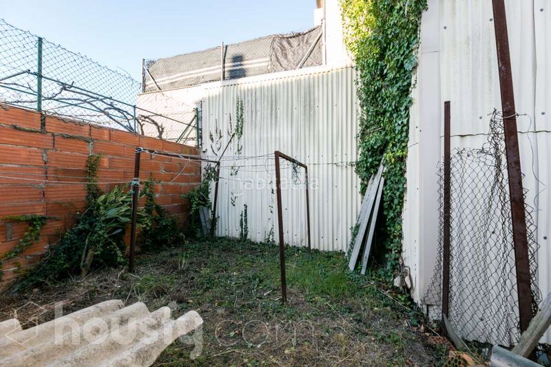 Foto e49ae3e7-da78-4f40-9463-11471bc4951a. Masia a sant joan . a Granada (La)