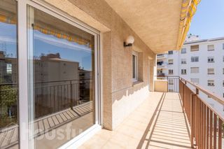 Appartamento in Carrer de Salvador Olivella .