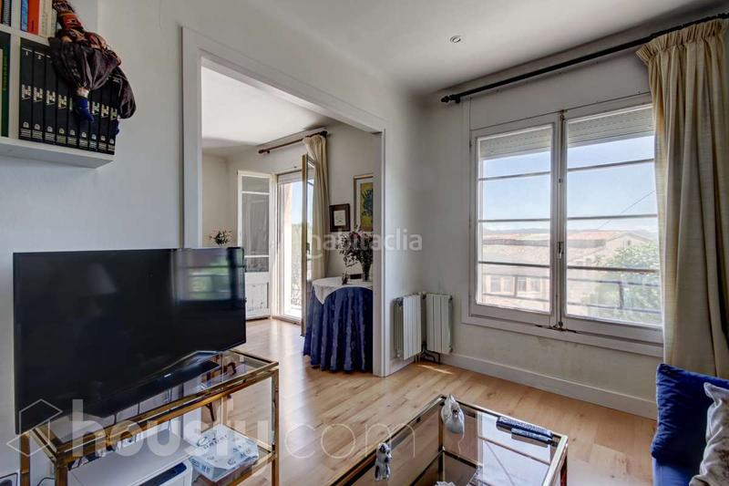 Foto 1889614f-0d59-4abf-bea1-bd565c7af894. Casa in carrer bonavista . in Sant Martí de Tous