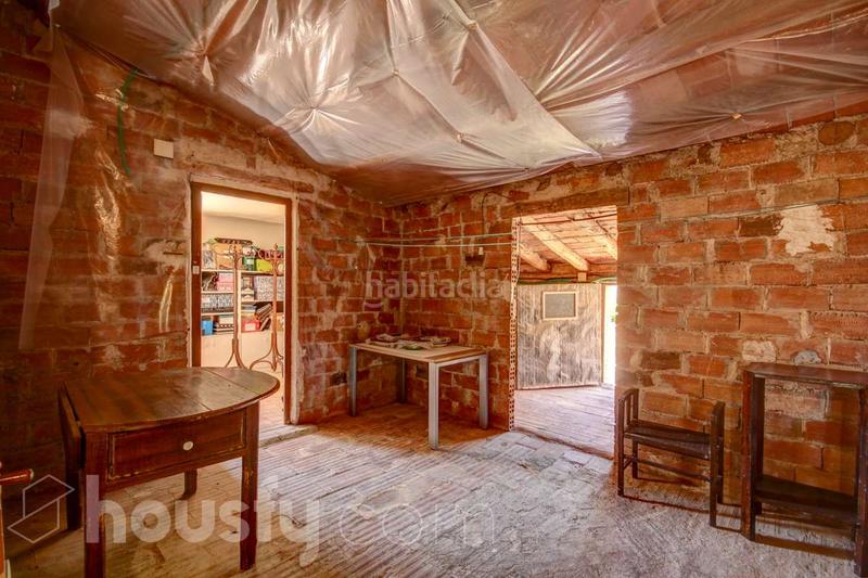 Foto 2d0f79cd-a2be-4570-9359-efba026b5add. Casa in carrer bonavista . in Sant Martí de Tous