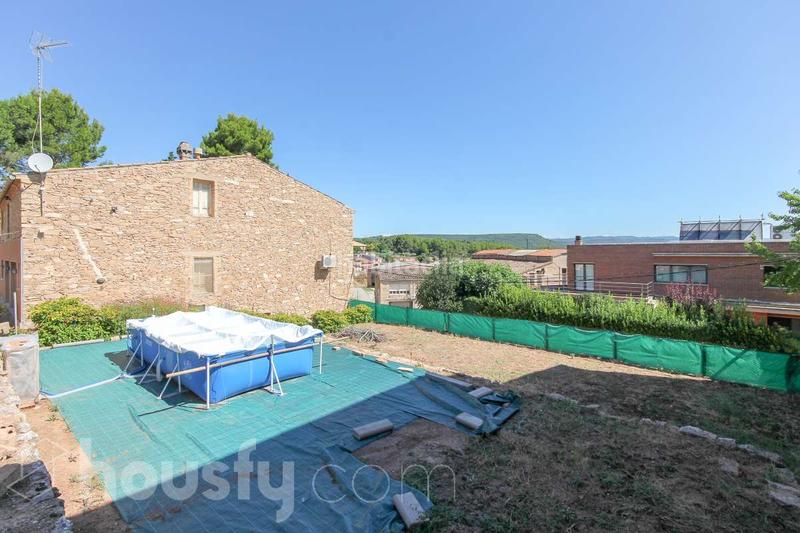 Foto 440eb495-3c3d-4669-a0d4-9c29f7d7636f. Casa in carrer bonavista . in Sant Martí de Tous