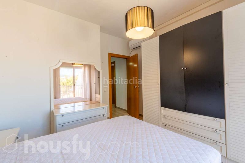 Foto 61f0bb8d-a2e3-428e-9499-83ef85a40218. Pis a cl sant benet . a Centre Sitges