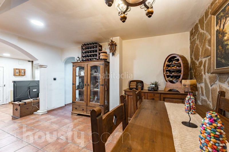 Foto 01cd3fd3-231a-449b-8d35-2a3b931a4efa. House in calle angel guimera . in Piera