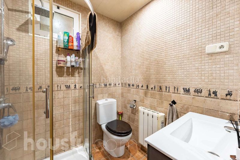 Foto 58b5b520-aed7-415c-baab-60dc499d58fc. House in calle angel guimera . in Piera