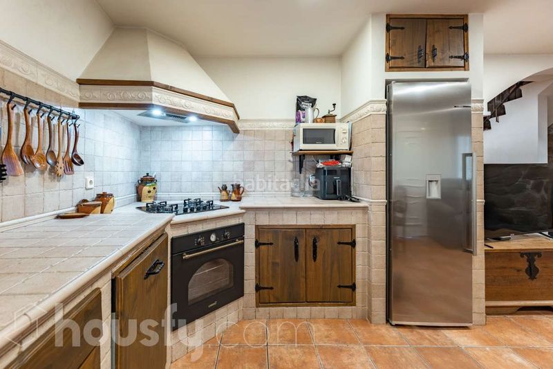 Foto b9f24e01-1e55-41f6-b21c-ec1c971467e5. House in calle angel guimera . in Piera