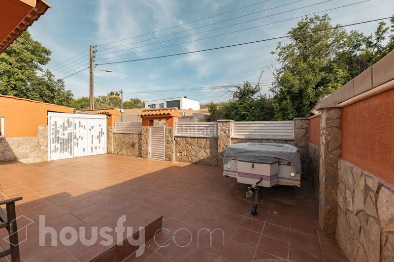 Foto cd058c03-56d7-41d6-9647-5bf0268be3ea. House in calle angel guimera . in Piera