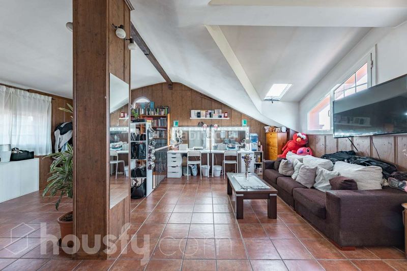 Foto ebfd0c9a-ac2d-413f-afed-6de0d468590e. House in calle angel guimera . in Piera