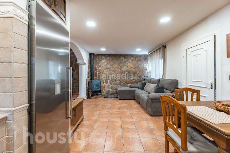 Foto ed762f2e-5788-4a5f-b8f9-7483cf1305e1. House in calle angel guimera . in Piera