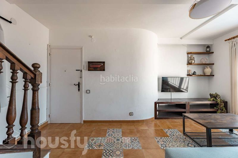 Foto fcb96628-c8d7-40a4-85b0-4ce56c934ff4. Pis a lugar punta gavina . a Levantina - Montgavina - Quintmar Sitges