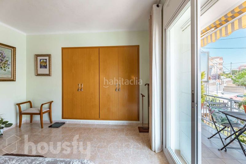 Foto 1394f71d-e3b7-4b6a-95ae-fd77cf517e0a. Casa adossada amb calefacció a Coma-ruga platja Coma-ruga