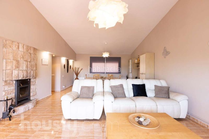Foto c4b5e3ce-8cd6-4908-8d5d-7c16294a66b7. Casa en calle girona . en Aiguamúrcia