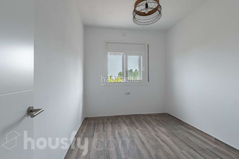 Foto f9d93db2-9284-46e5-ad04-caa8de4c6440. Casa a suria . a Brises de calafell Segur de Calafell