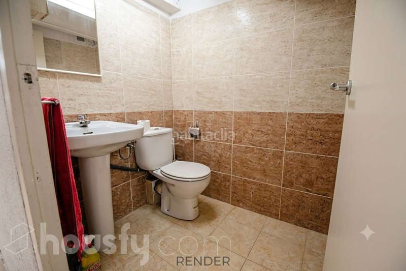 Foto 14257db3-867b-4768-a657-5502c3d5855a. Casa en calle parellada . en Centre Vila Vilafranca del Penedès
