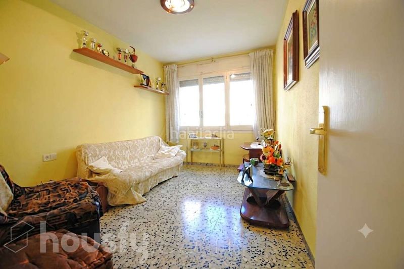 Foto bd32edf8-ab2c-4a38-abf9-418f9ace3ee6. Casa en calle parellada . en Centre Vila Vilafranca del Penedès