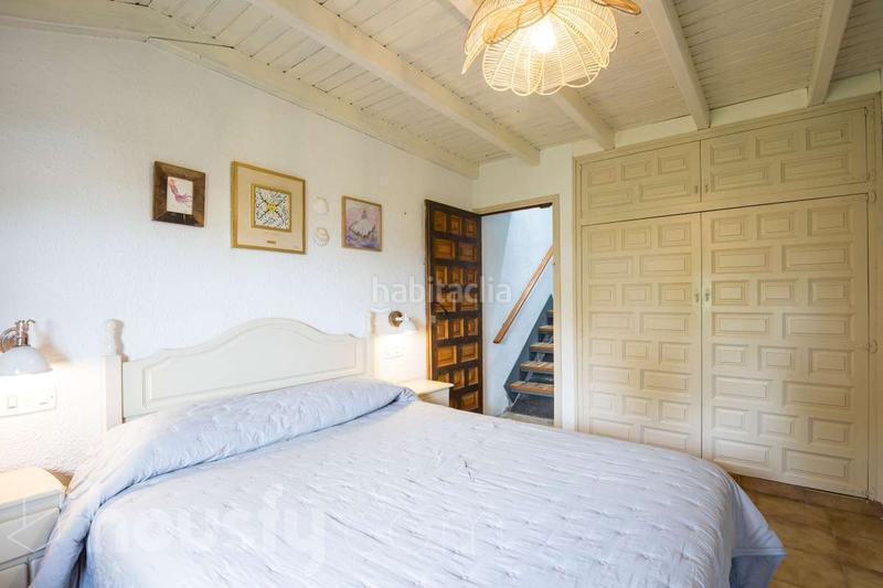 Foto 0cd08b9b-0741-4bc8-a289-ddba533bdb28. Casa en carrer ocells . en Mediona