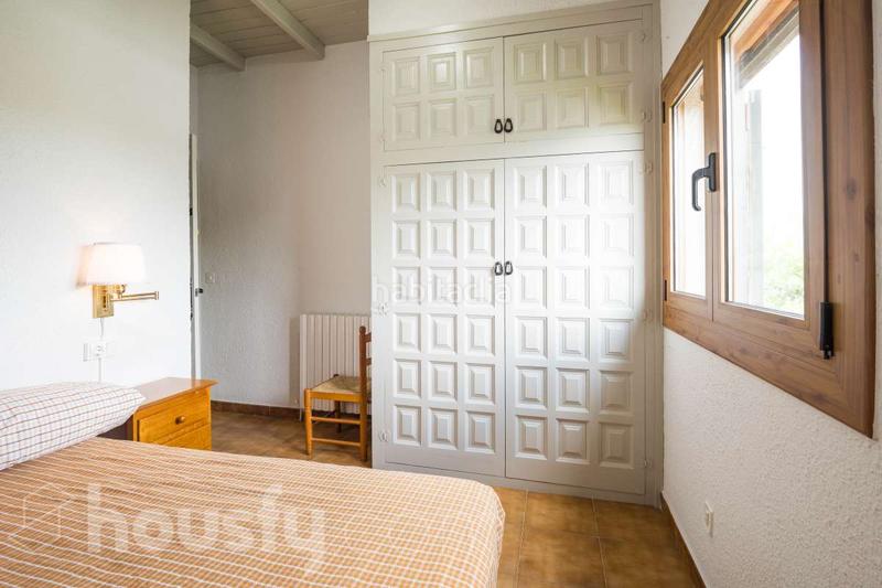 Foto 6e5befd9-ab95-48f3-afad-9c8f260d8386. Casa en carrer ocells . en Mediona