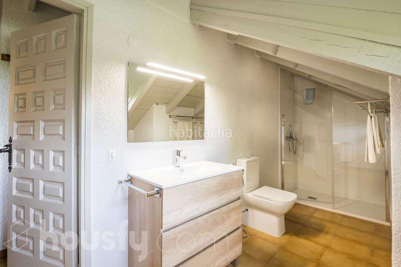 Foto a3552328-49b4-4902-972f-4b6c5dbbae9a. Casa en carrer ocells . en Mediona