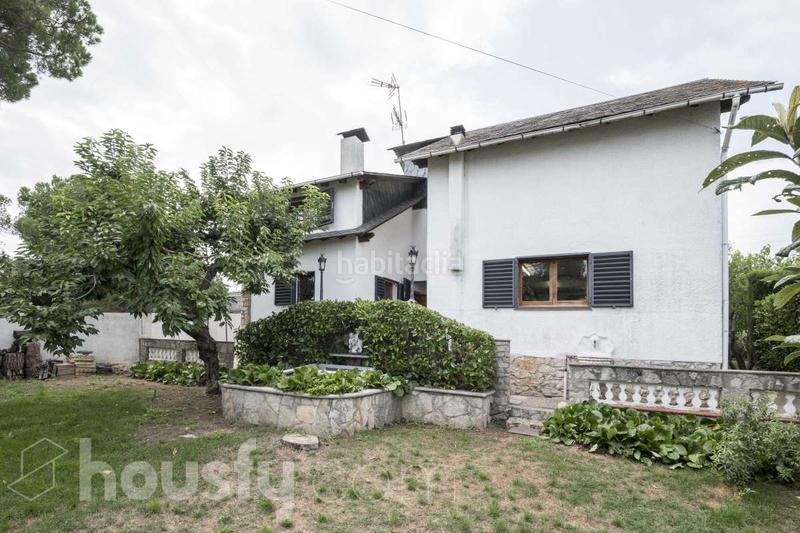 Foto d5d51597-ceb1-47c4-8bb0-e3ee1c20a98f. Casa en carrer ocells . en Mediona