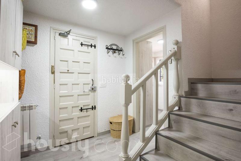 Foto db4578ef-506e-4998-ba11-15f1e71bd658. Casa en carrer ocells . en Mediona