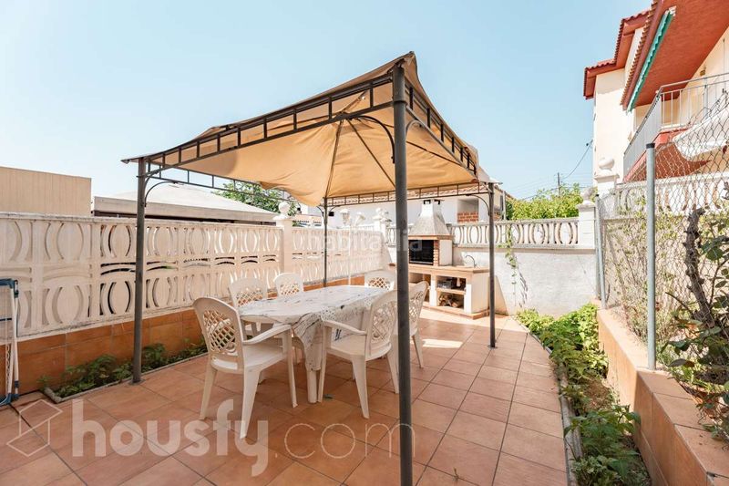 Foto 1dc5b1b2-f135-4147-9a9e-34658530649b. Casa in calle poeta rafael alberti . in Creixell